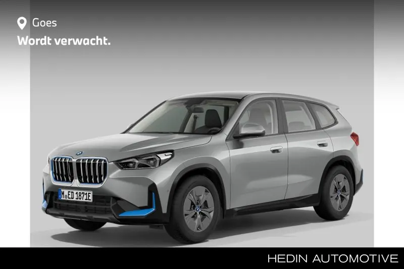 BMW iX1 (2023)