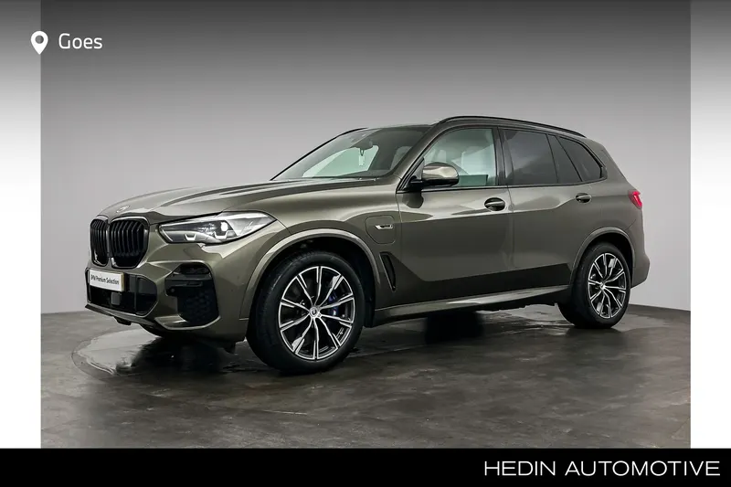 BMW X5 (2023)