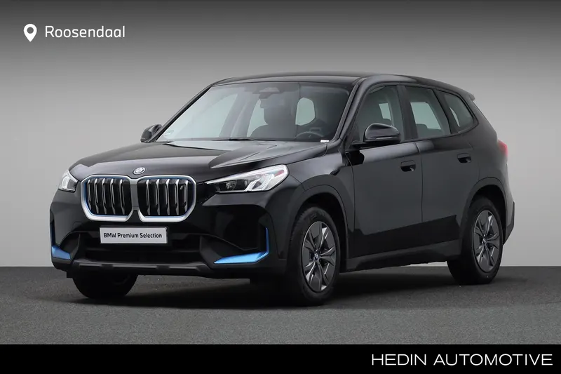 BMW iX1 (2023)