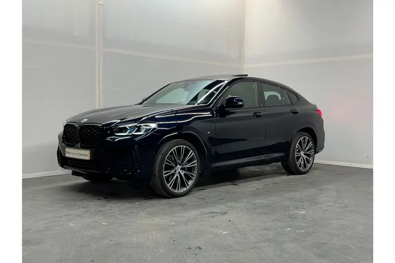 BMW X4 (2023)