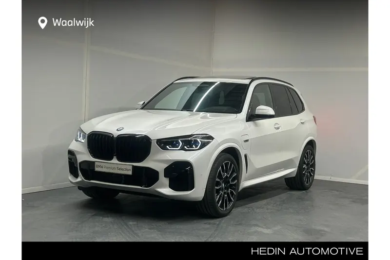 BMW X5 (2021)