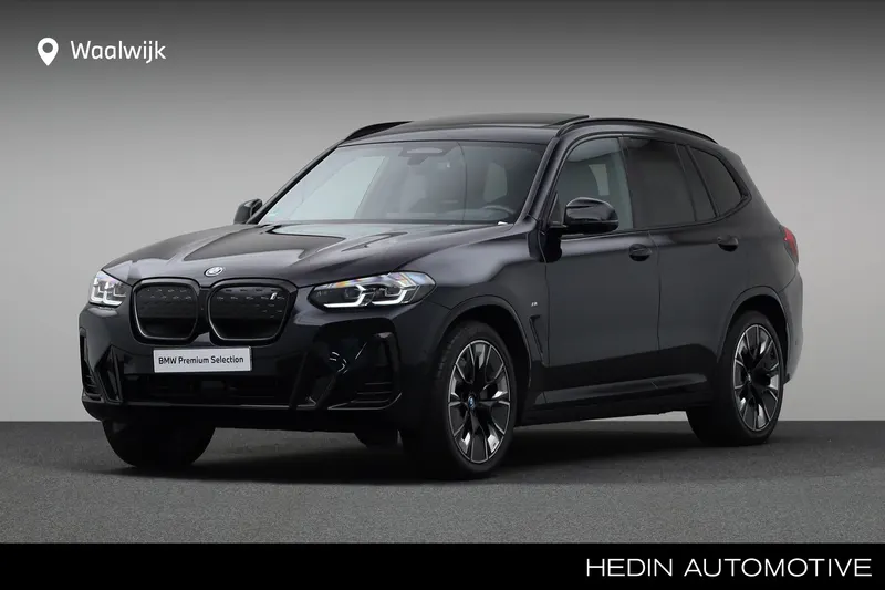 BMW iX3 (2024)