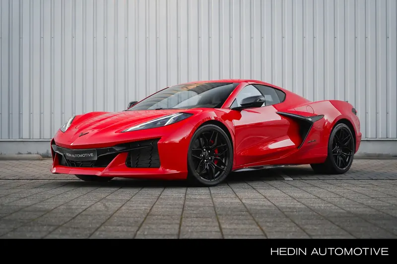 Corvette C8 (2025)