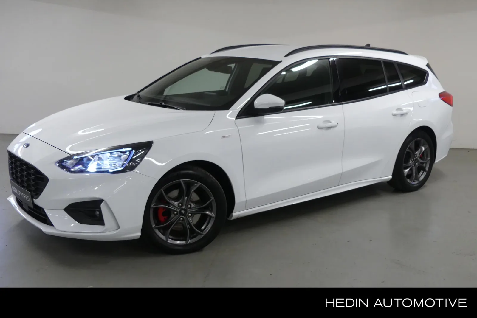 Ford Focus (2021) — foto 1