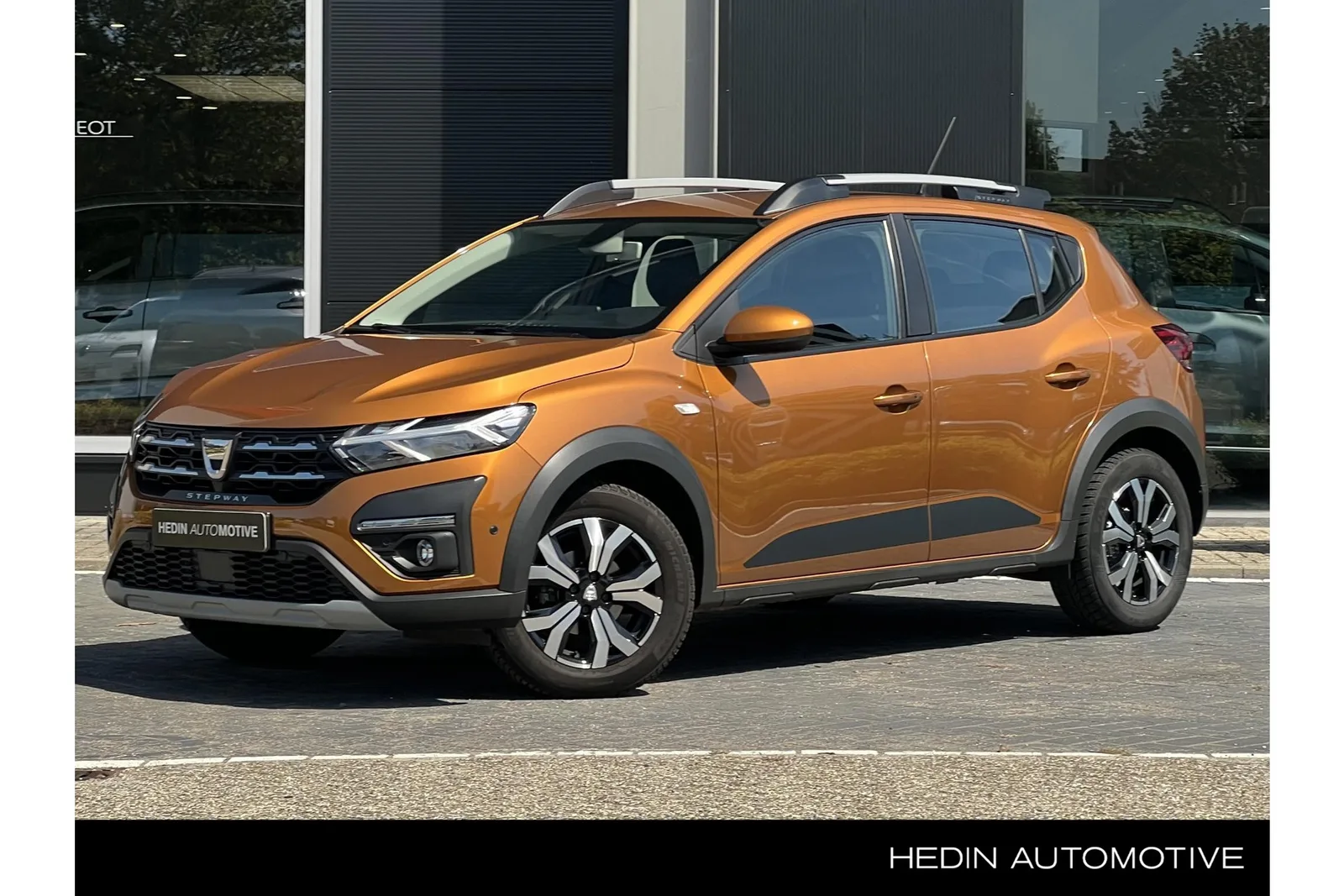 Dacia Sandero Stepway (2021) — foto 1