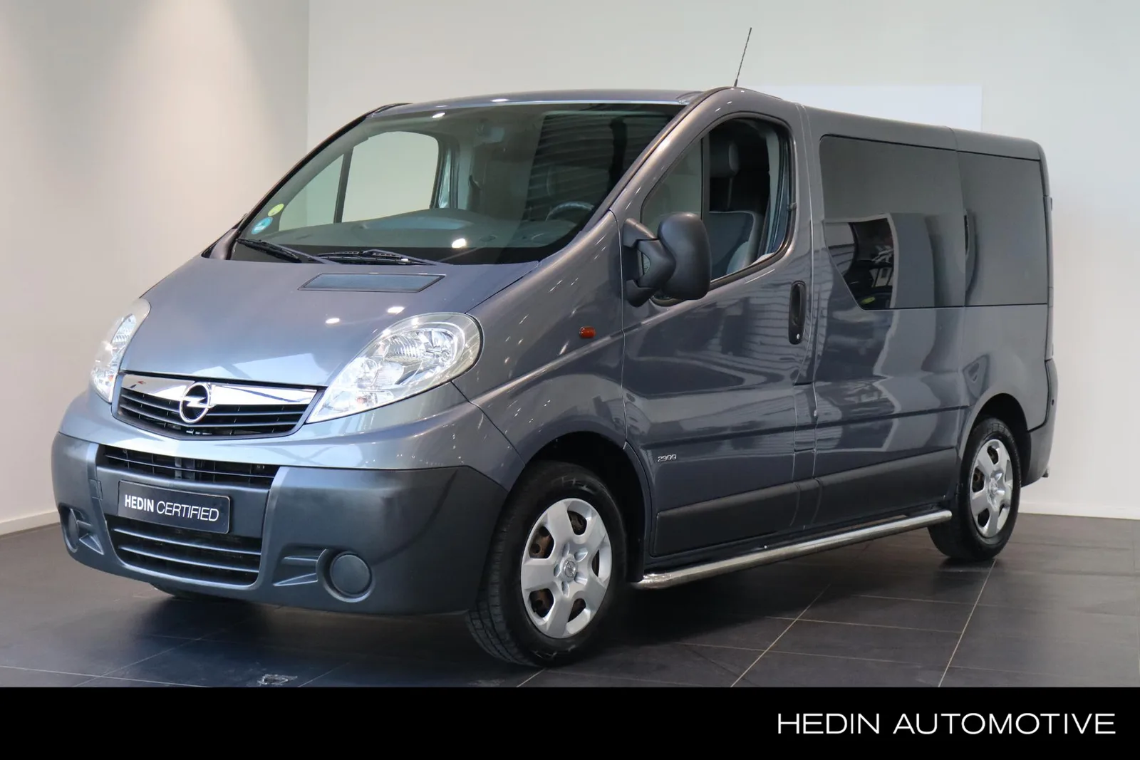 Opel Vivaro (2012) — foto 1