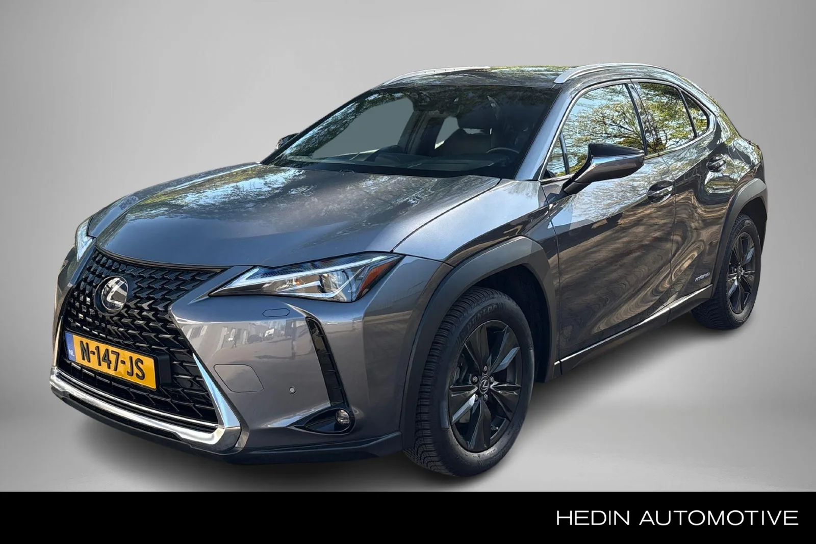 Lexus UX (2020) — foto 1