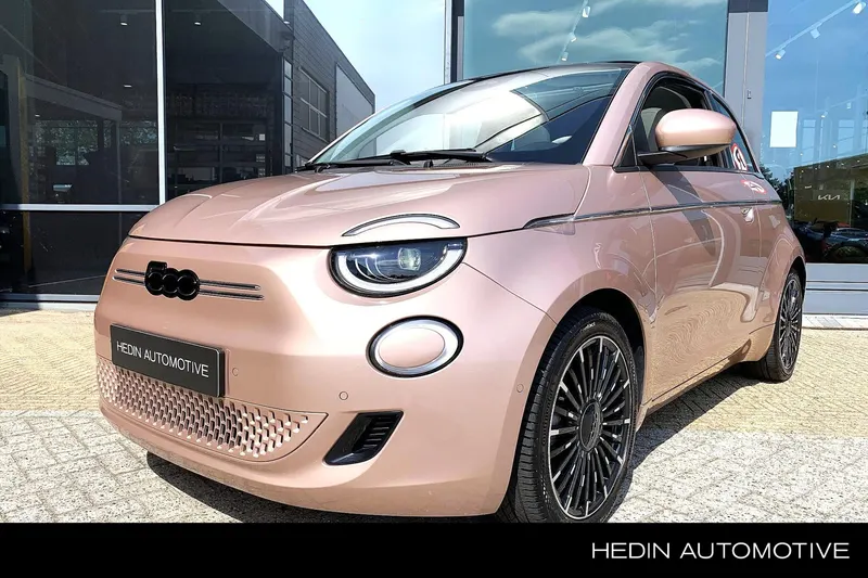 Fiat 500e (2022)