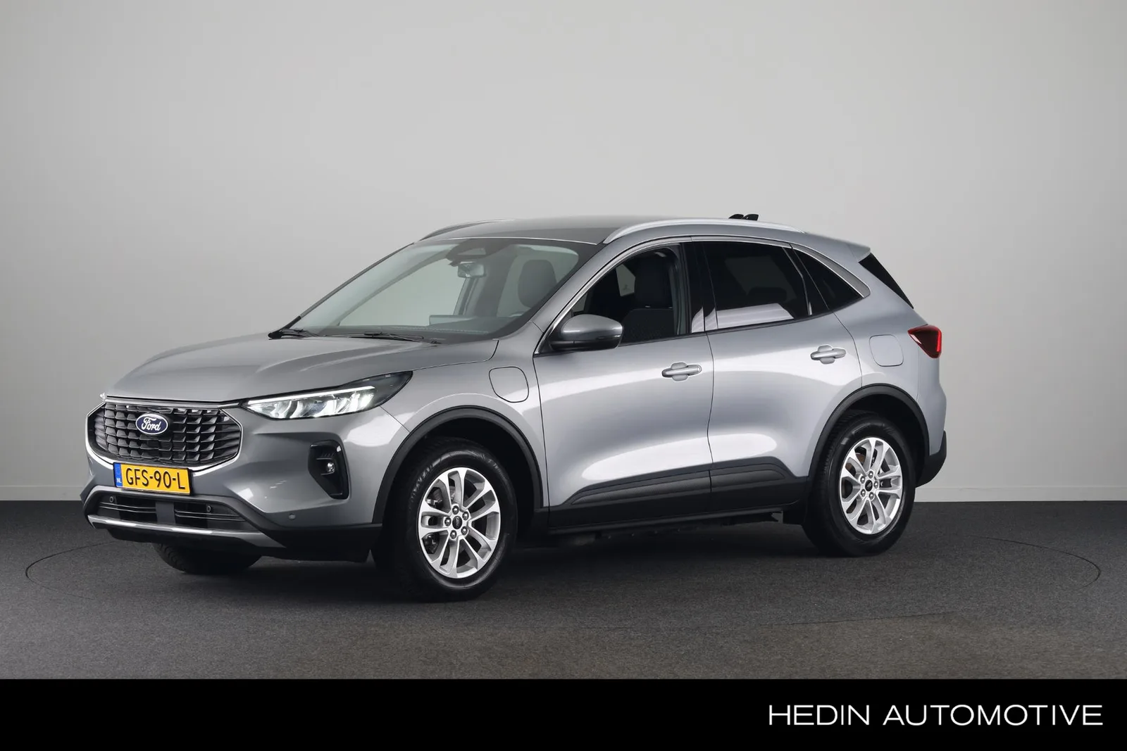 Ford Kuga (2024) — foto 1