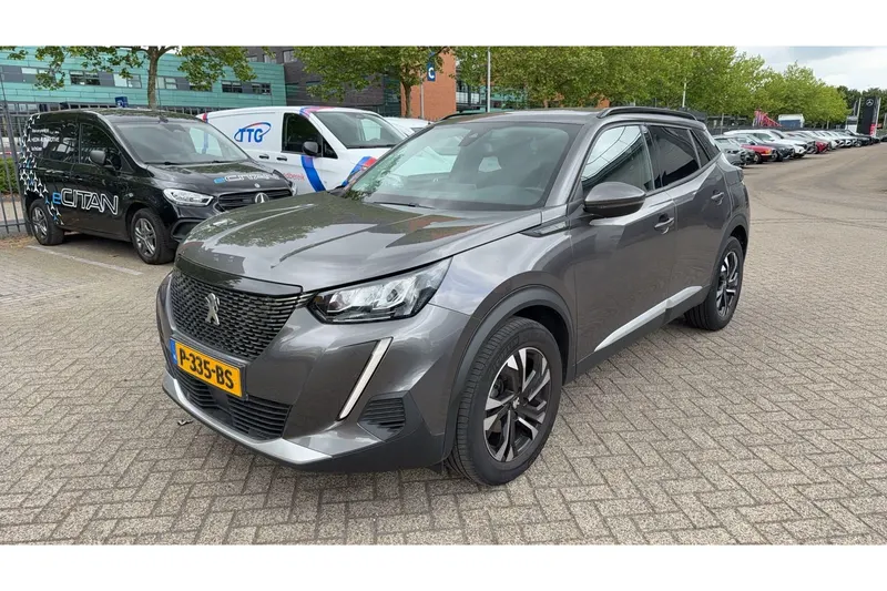 Peugeot 2008 (2021)