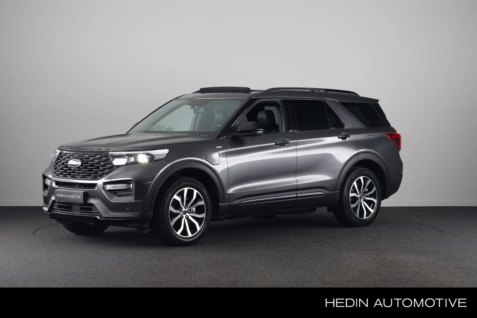 Ford Explorer (2020) — foto 1