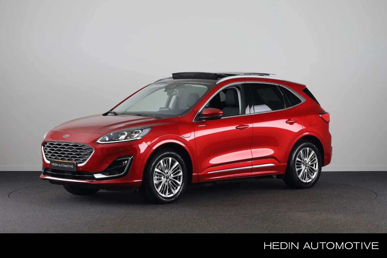 Ford Kuga (2021) — foto 1