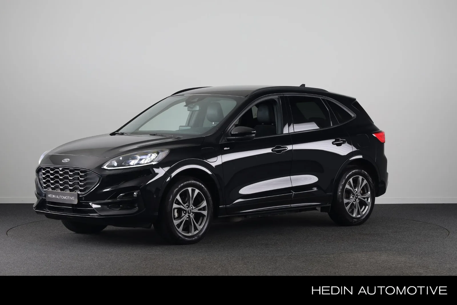 Ford Kuga (2023) — foto 1