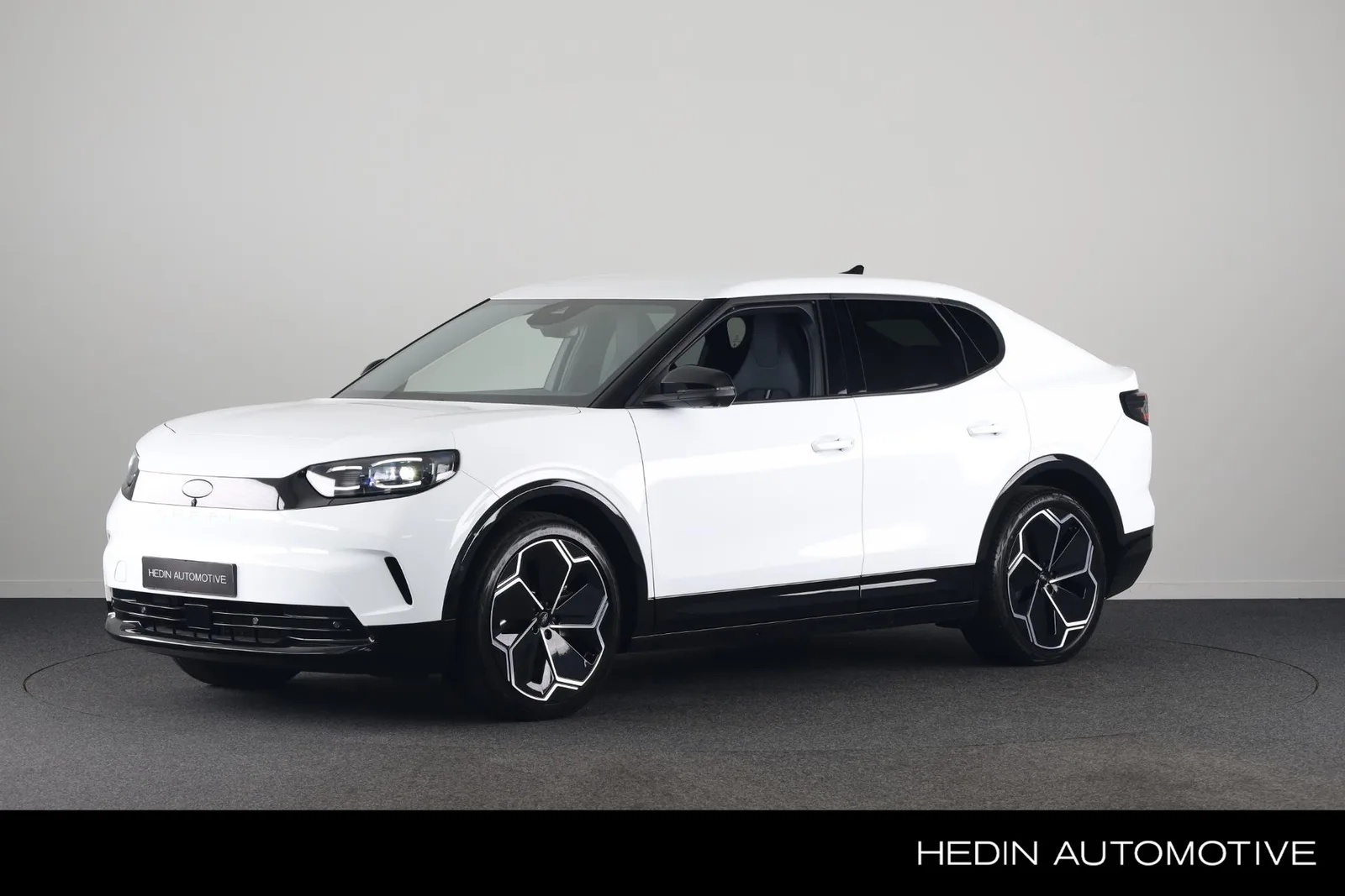 Ford Capri (2025) — foto 1