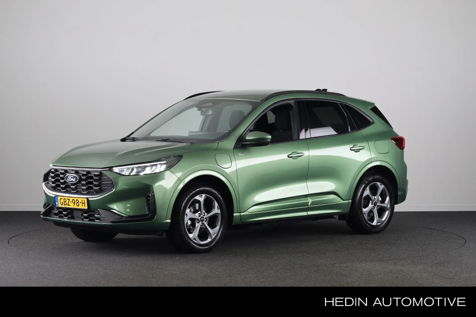 Ford Kuga (2024) — foto 1