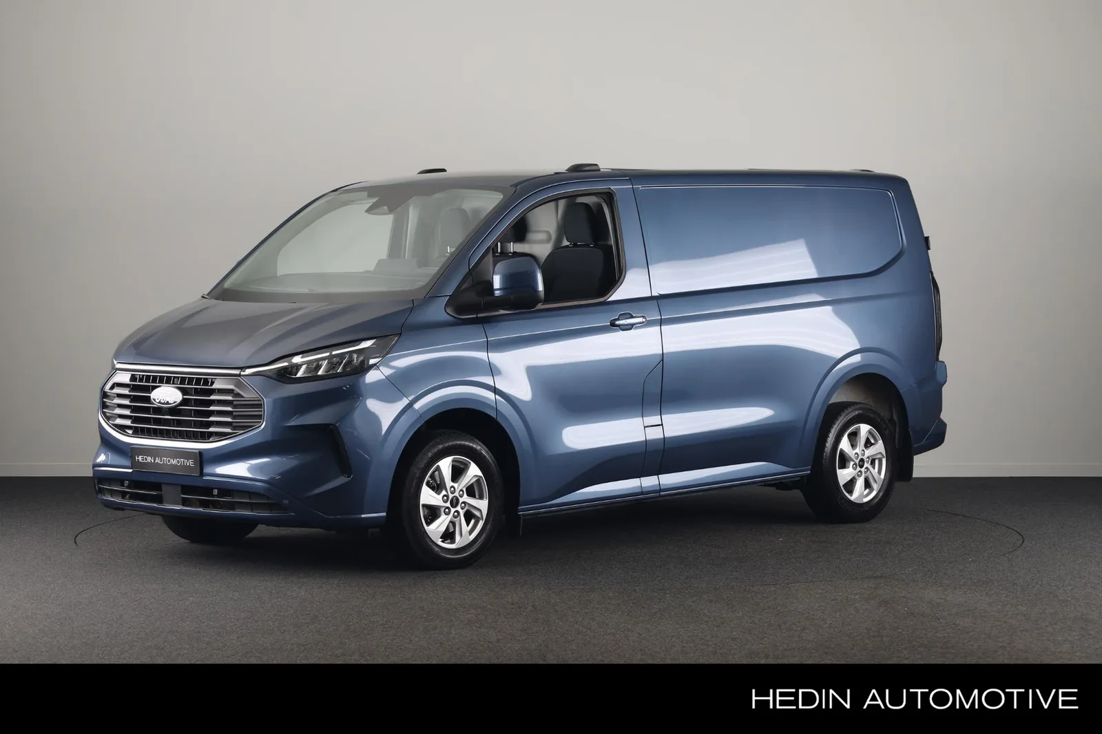 Ford Transit Custom (2024) — foto 1