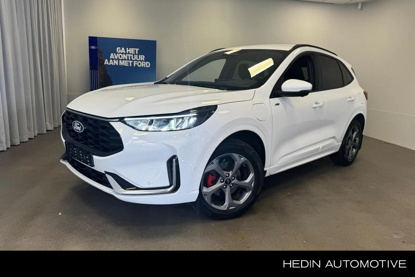 Ford Kuga (2024) — foto 1