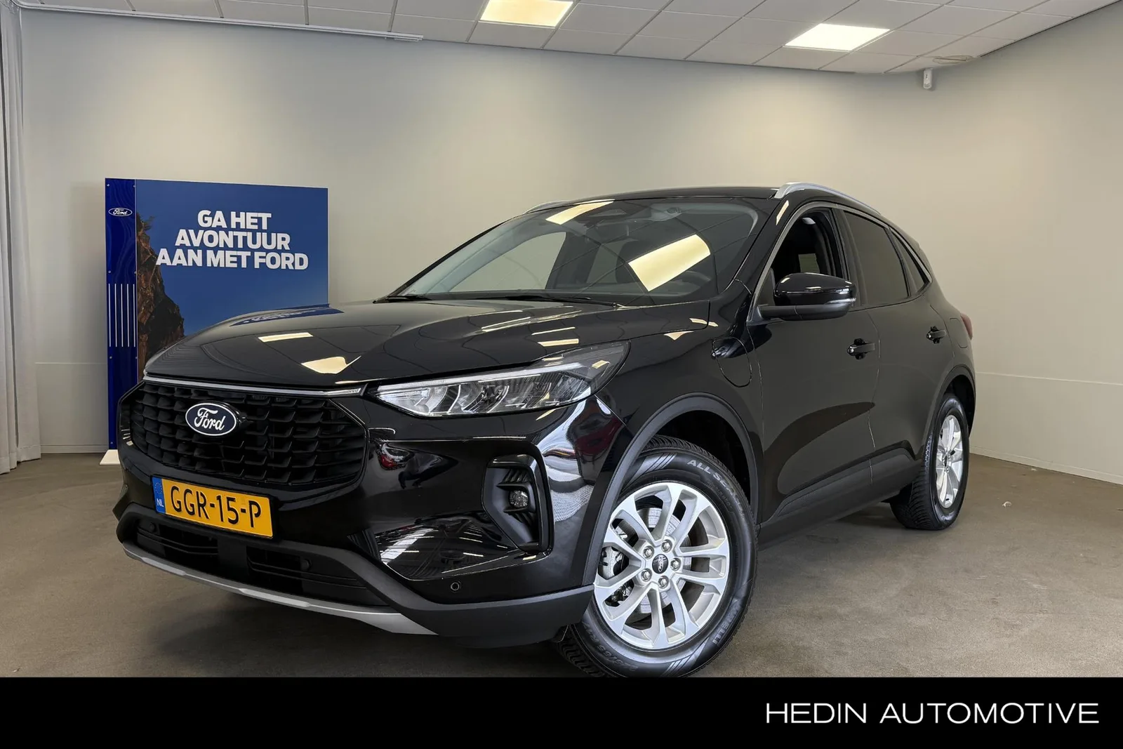 Ford Kuga (2024) — foto 1