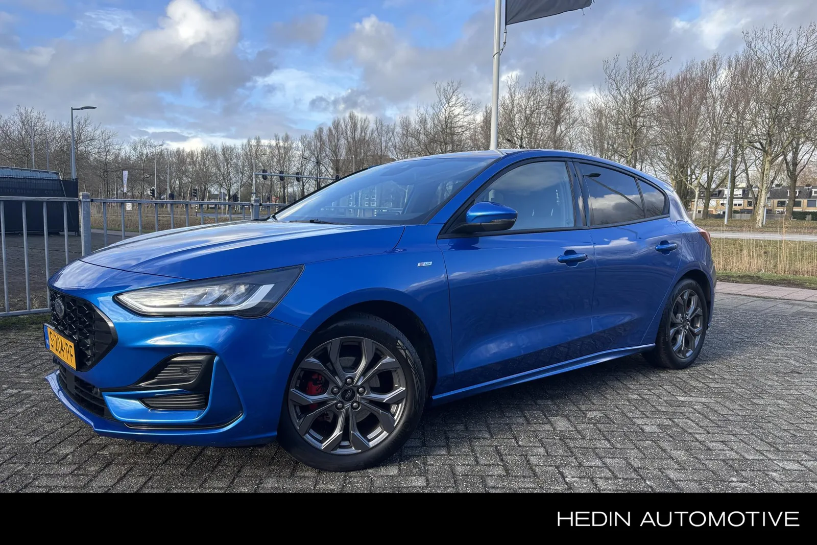 Ford Focus (2023) — foto 1