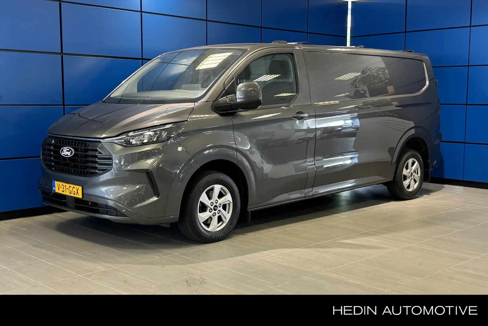 Ford Transit Custom (2024) — foto 1