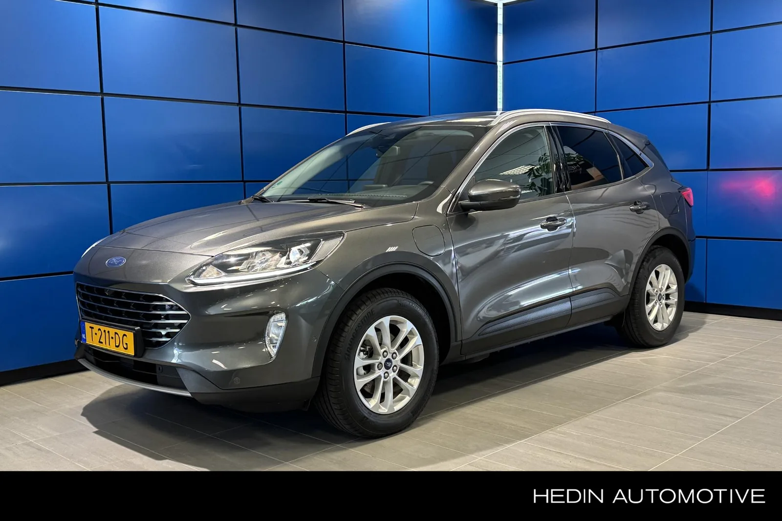 Ford Kuga (2023) — foto 1