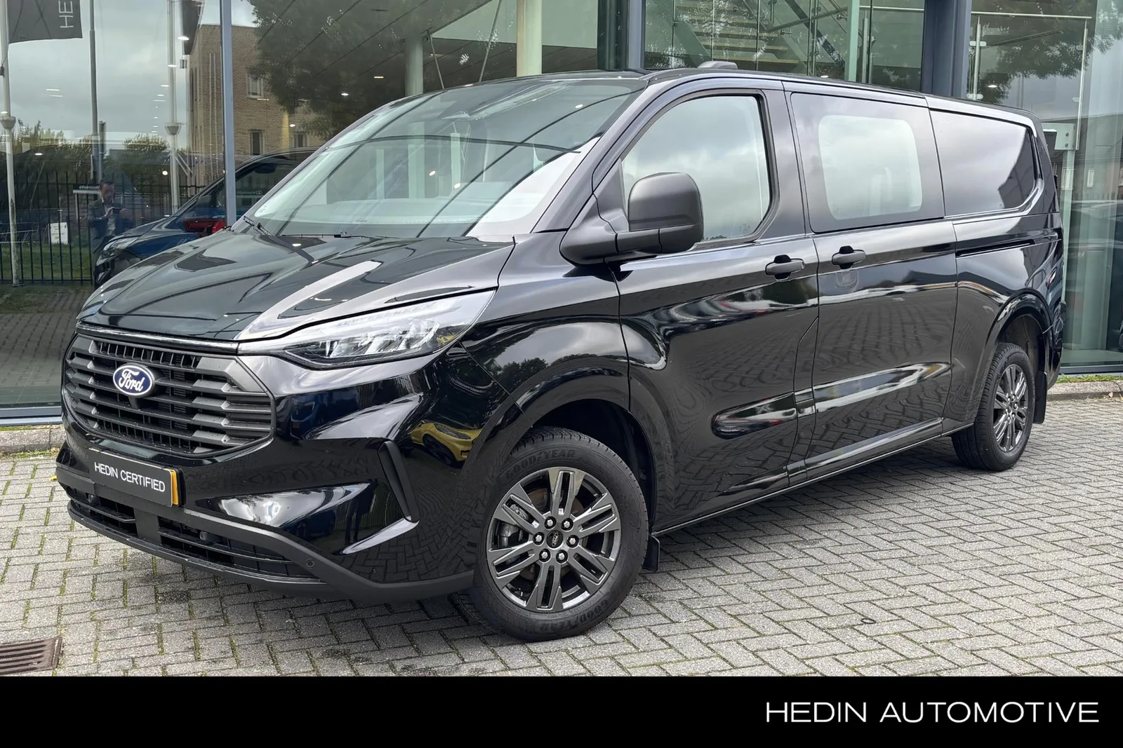 Ford Transit Custom (2024) — foto 1