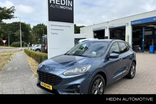 Ford Kuga (2022) — foto 1