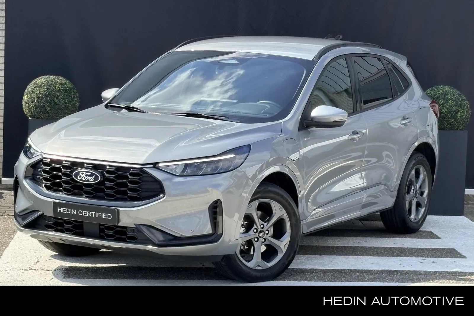 Ford Kuga (2025) — foto 1
