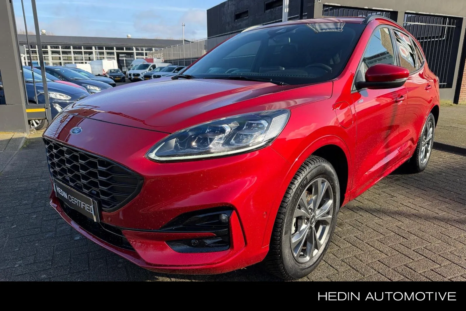 Ford Kuga (2024) — foto 1