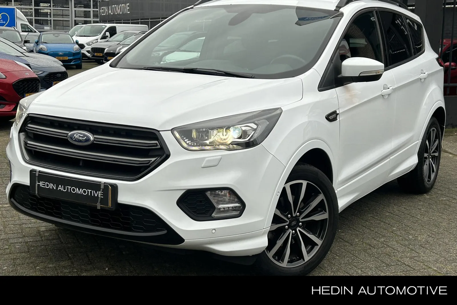 Ford Kuga (2018) — foto 1