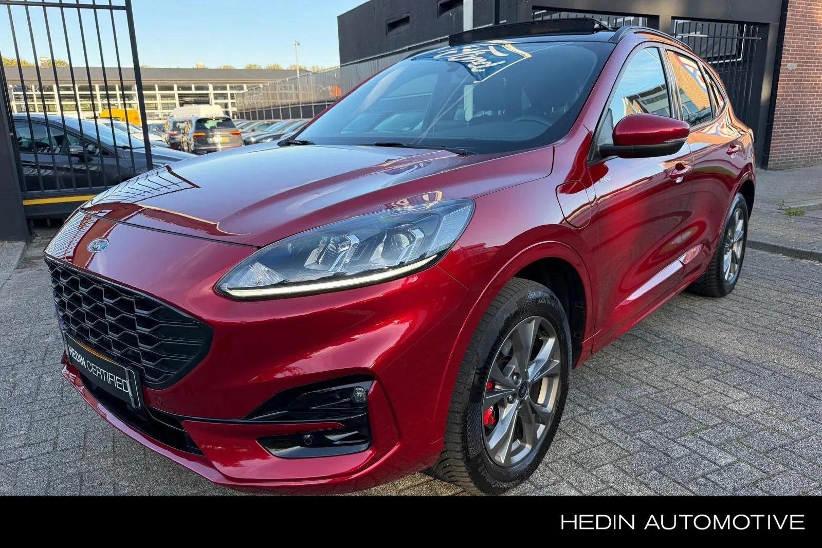 Ford Kuga (2022) — foto 1