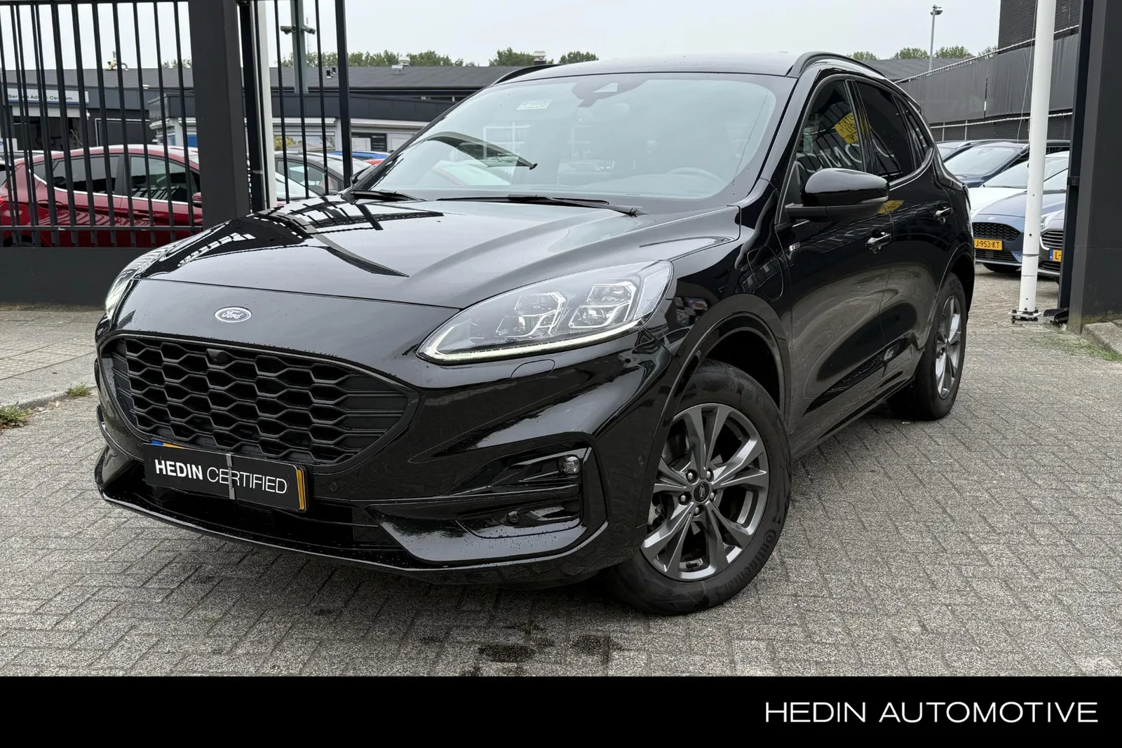 Ford Kuga (2023) — foto 1