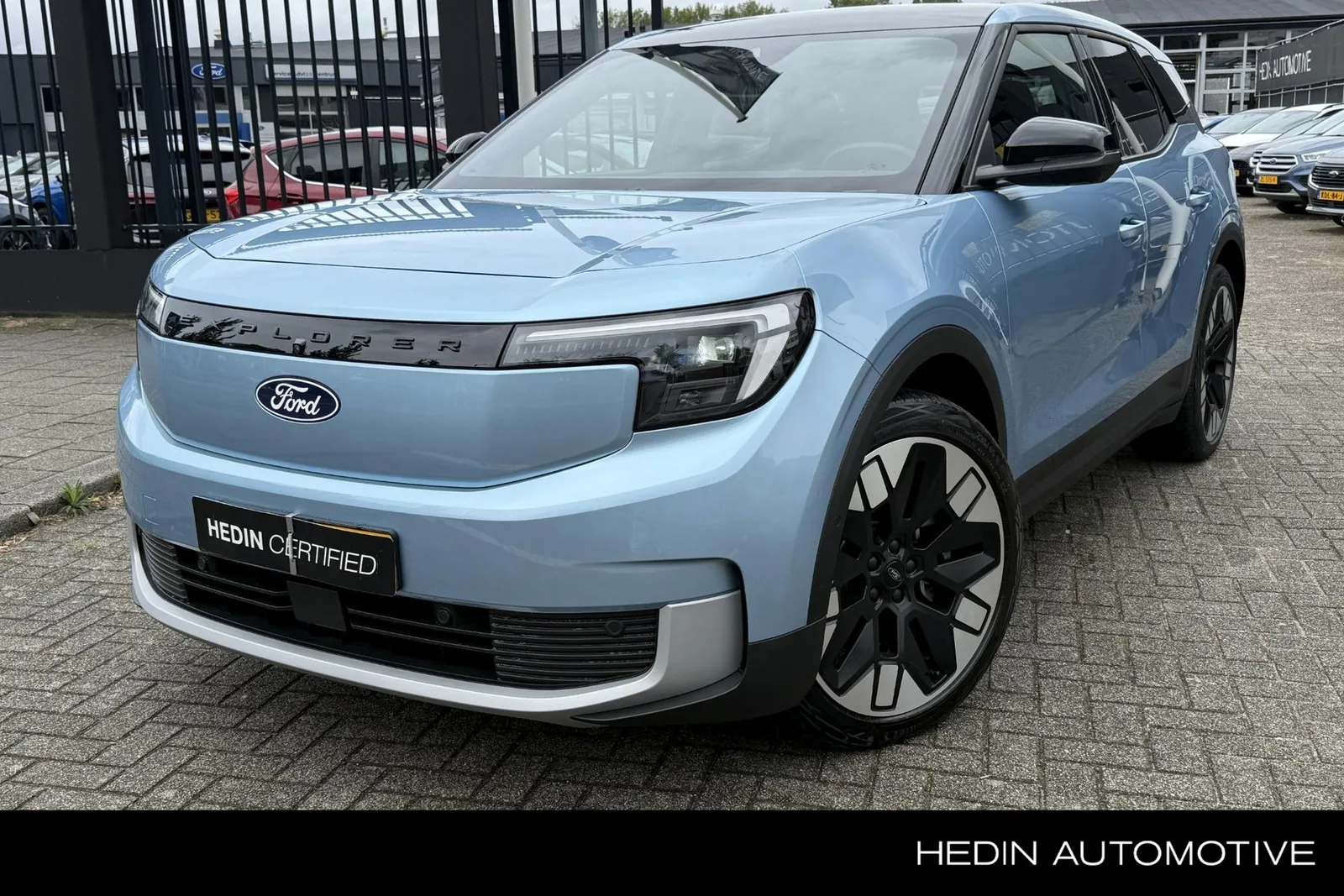 Ford Explorer (2025) — foto 1