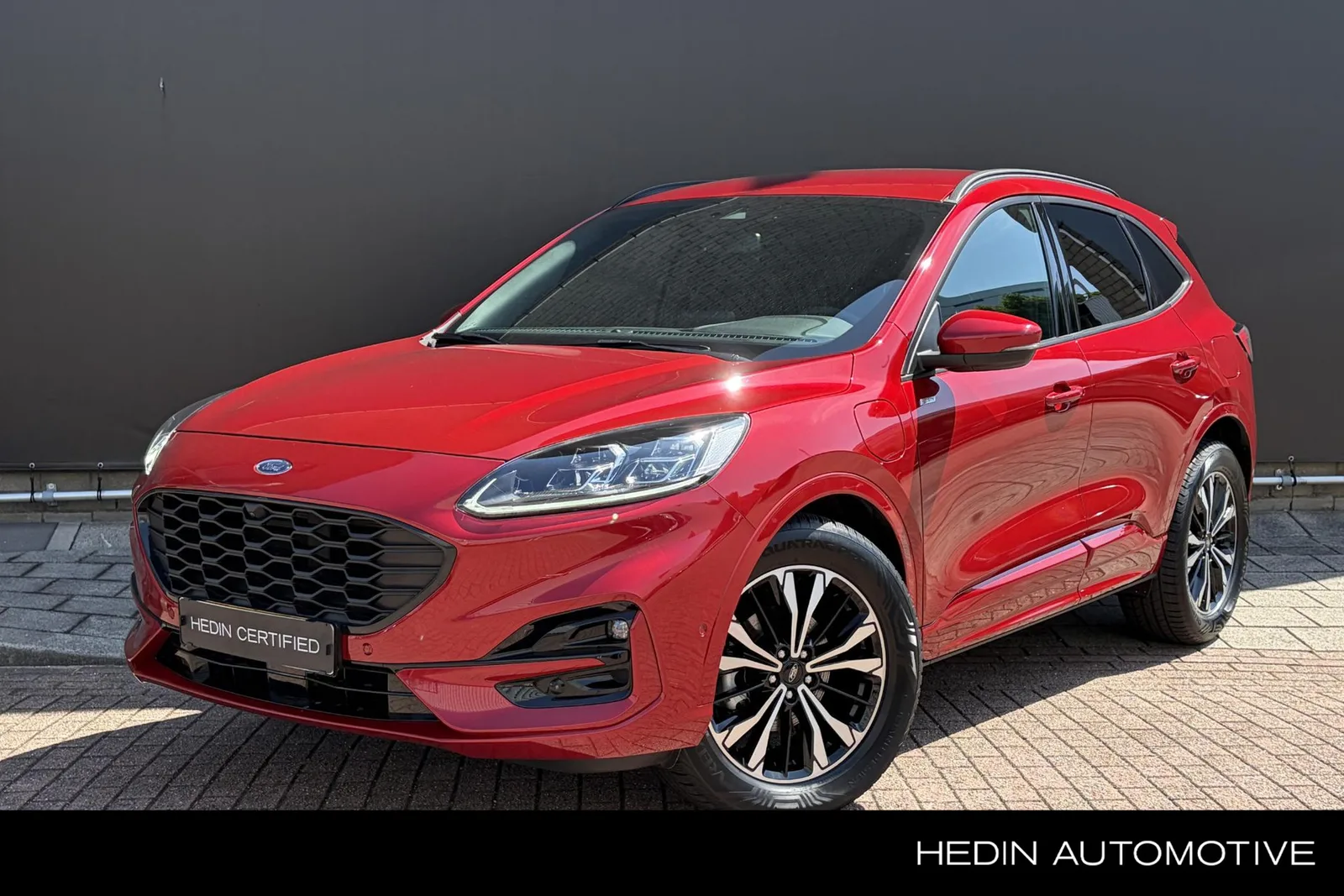 Ford Kuga (2023) — foto 1
