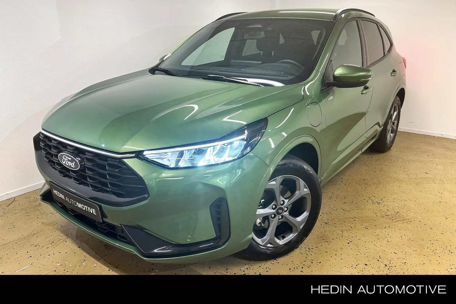 Ford Kuga (2025) — foto 1