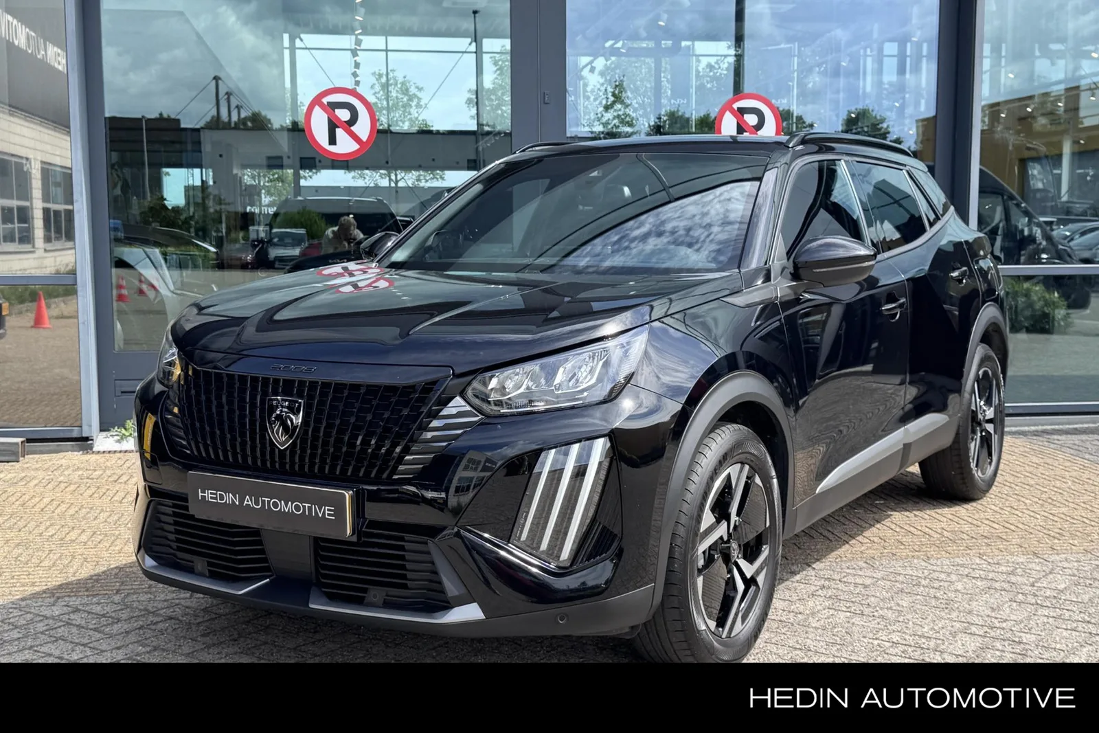 Peugeot 2008 (2025) — foto 1
