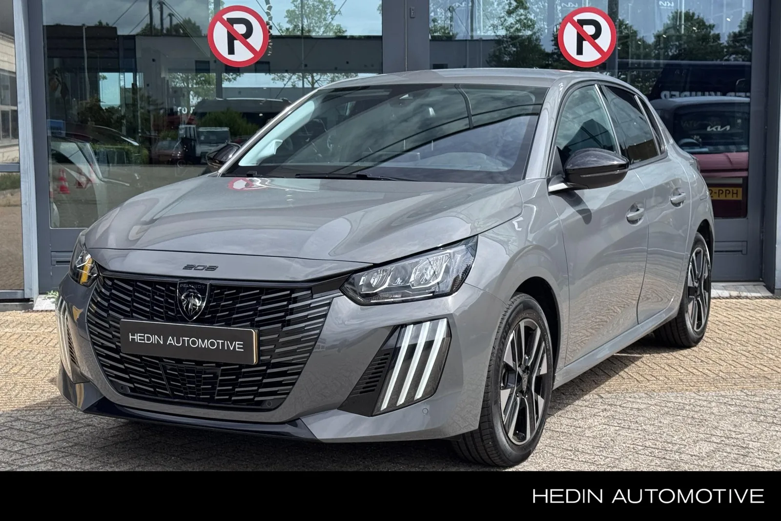 Peugeot 208 (2025) — foto 1