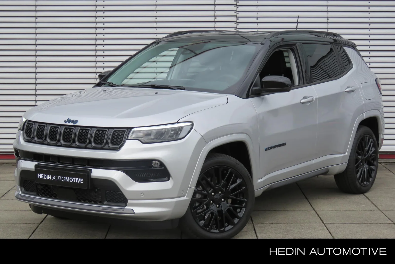 Jeep Compass (2023) — foto 1