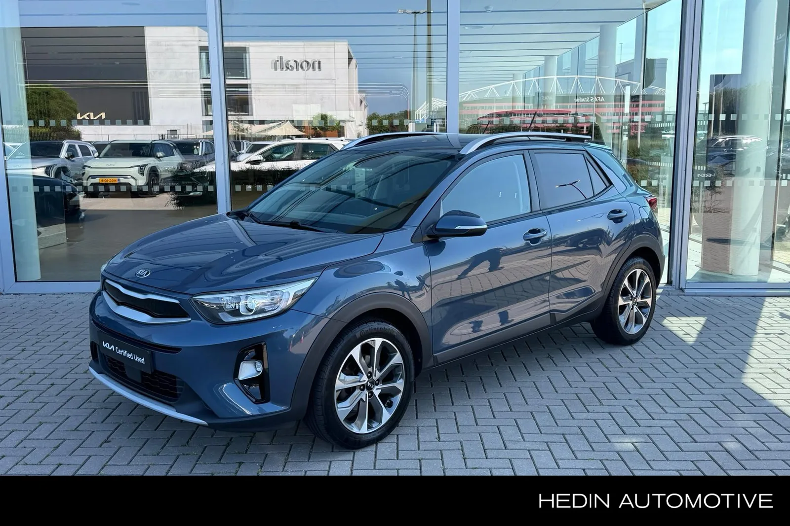 Kia Stonic (2018) — foto 1