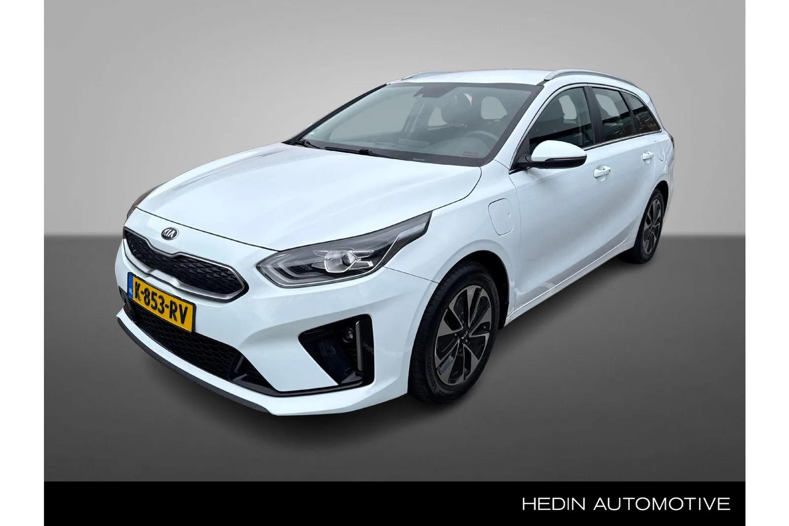 Kia Ceed Sportswagon (2020) — foto 1