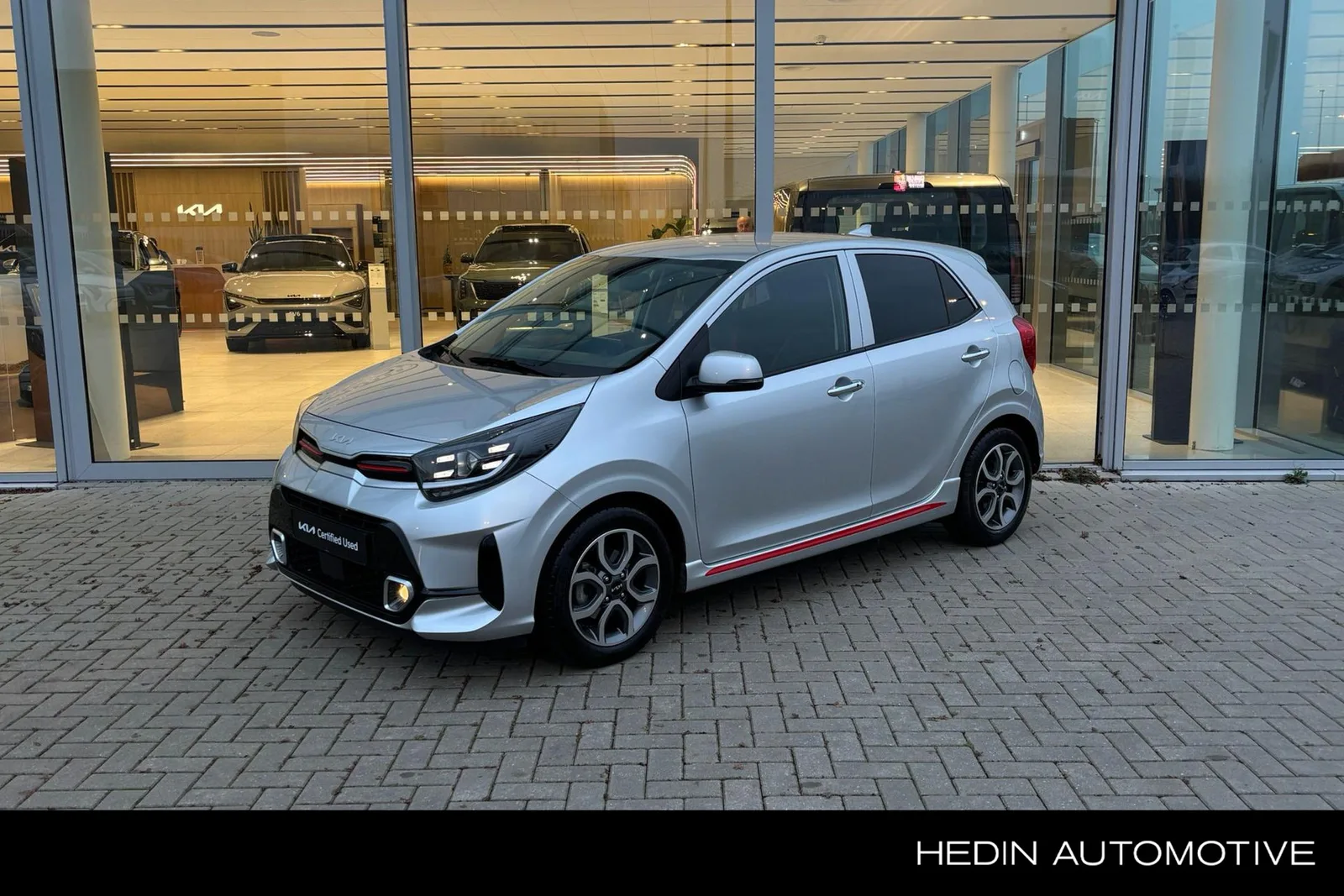 Kia Picanto (2024) — foto 1