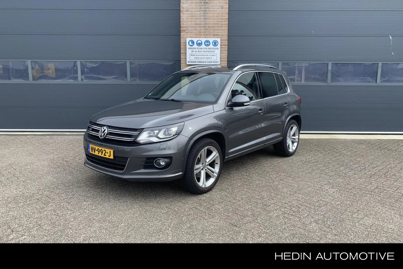 Volkswagen Tiguan (2016) — foto 1