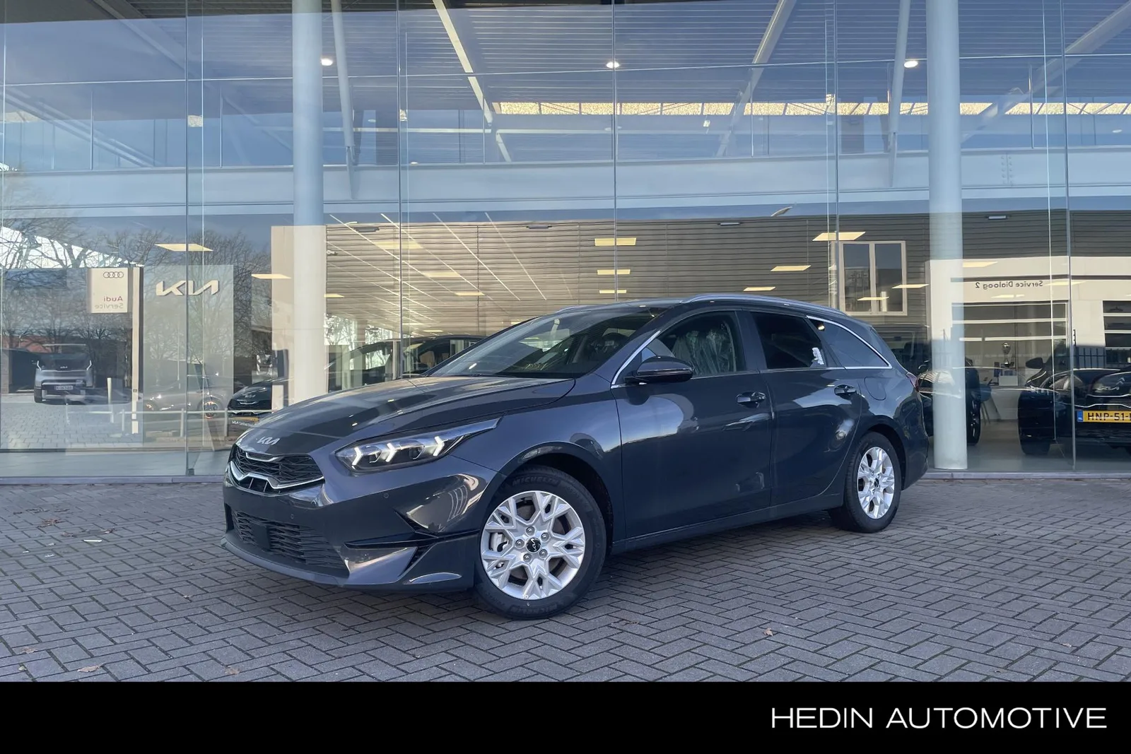 Kia Ceed Sportswagon (2025) — foto 1