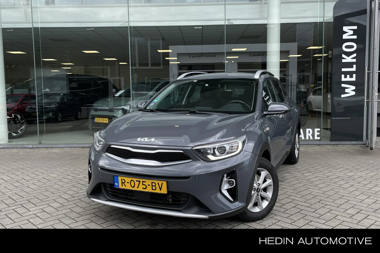 Kia Stonic (2022) — foto 1