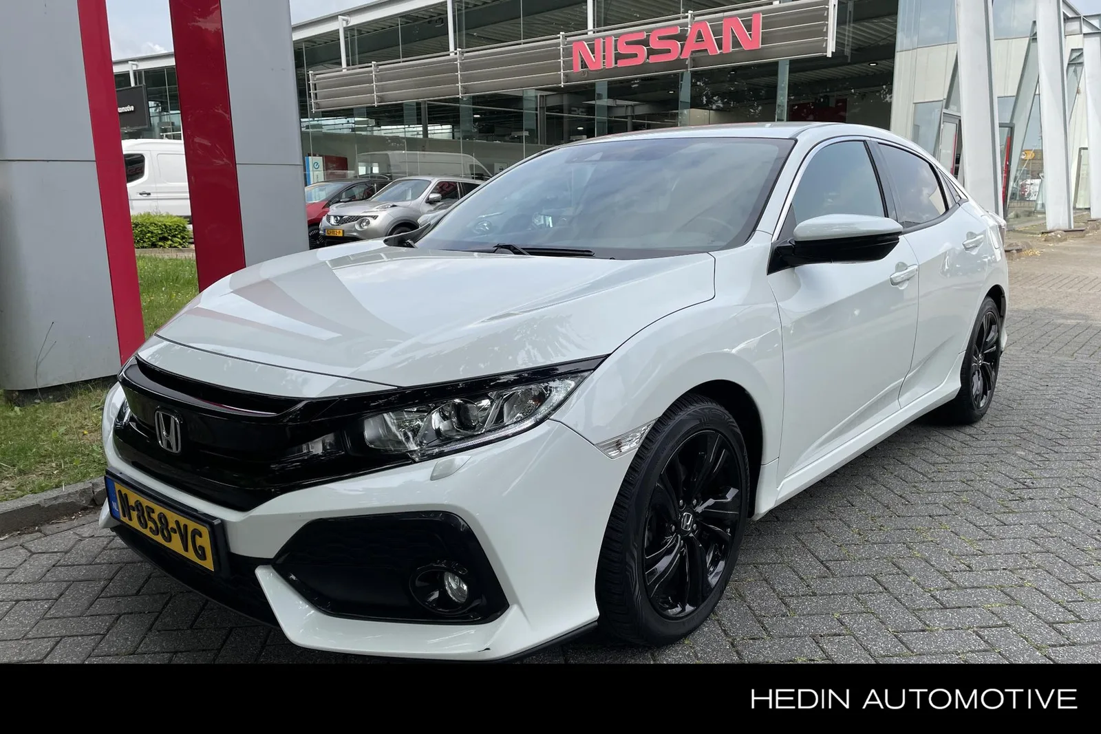 Honda Civic (2018) — foto 1