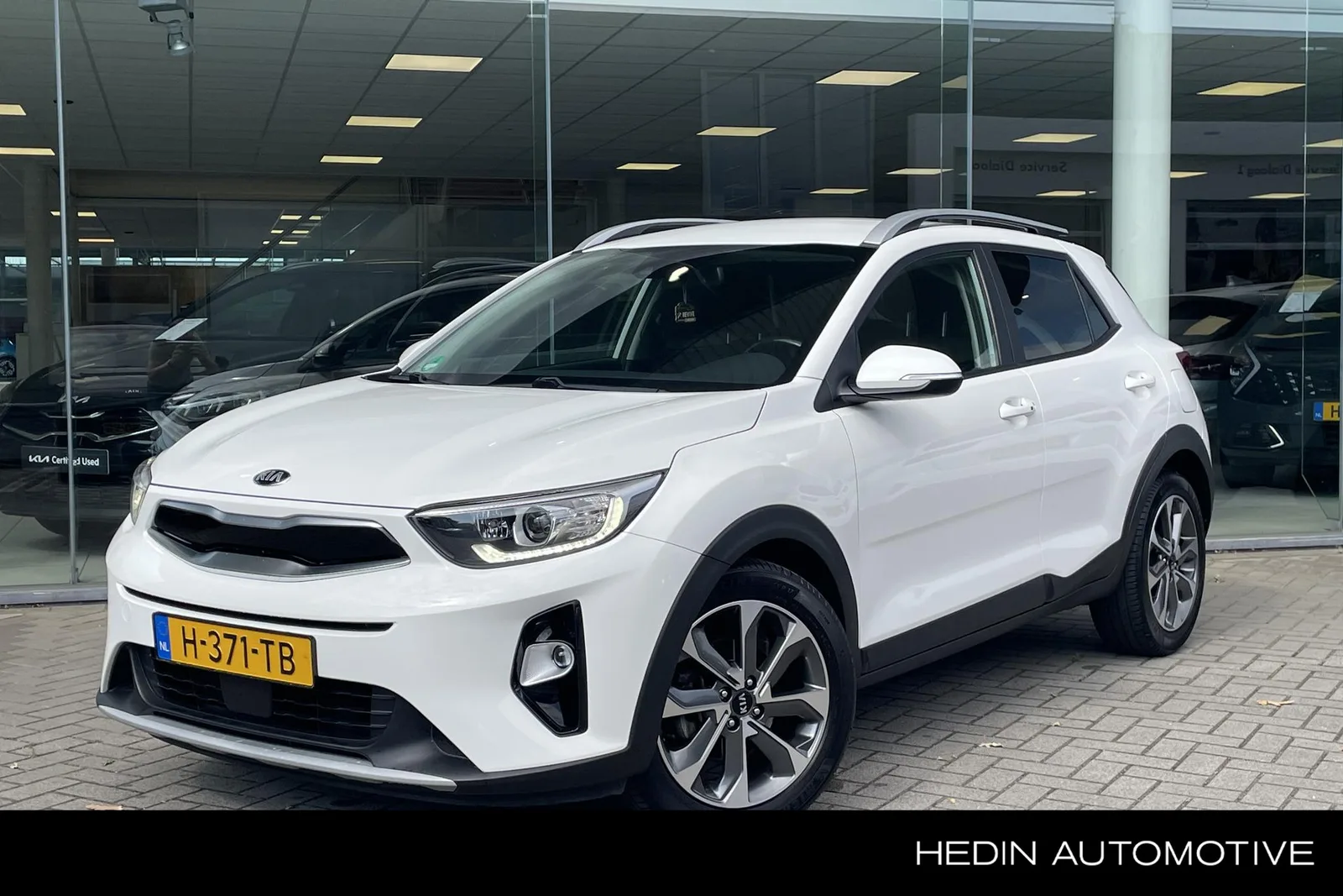 Kia Stonic (2020) — foto 1