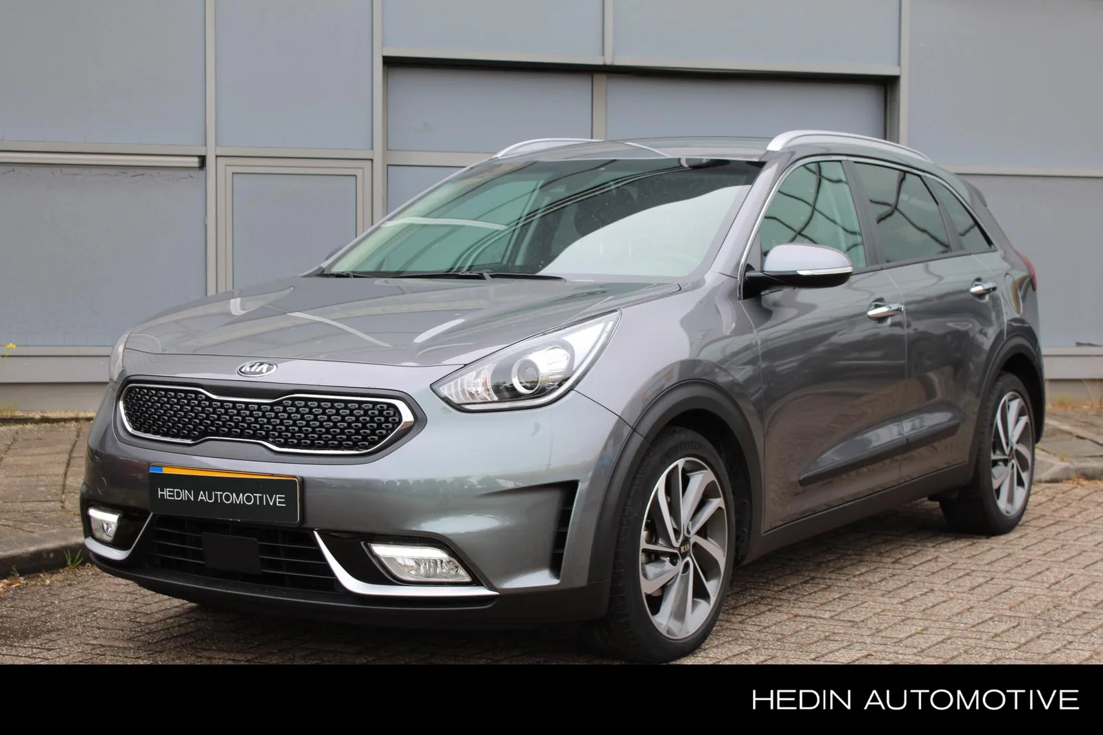 Kia Niro (2017) — foto 1
