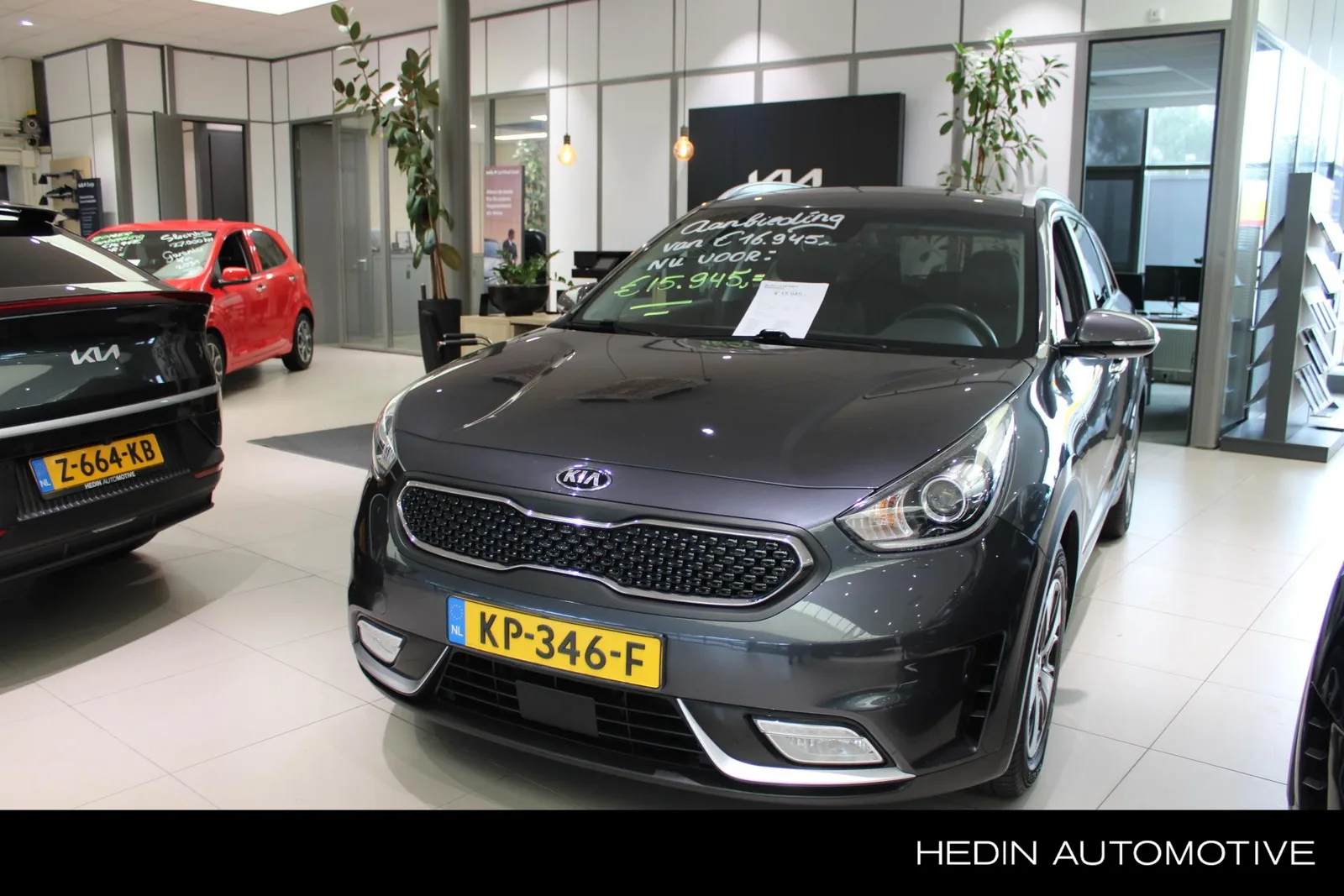 Kia Niro (2016) — foto 1