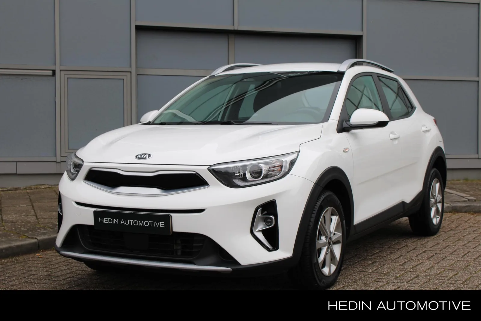 Kia Stonic (2021) — foto 1