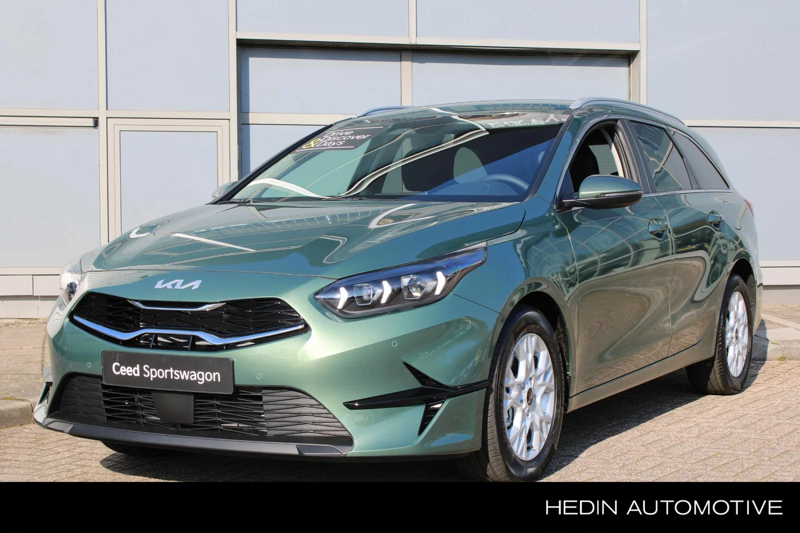 Kia Ceed Sportswagon (2025) — foto 1